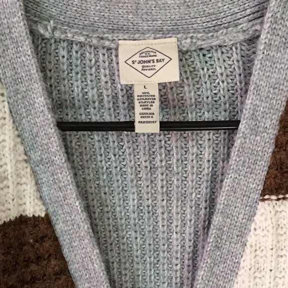 Sweater with patchwork - Picture 2 of 4